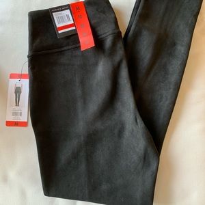 NEW ANDREW MARC Womens Black Vegan Suede Leggings Skinny Pants Medium